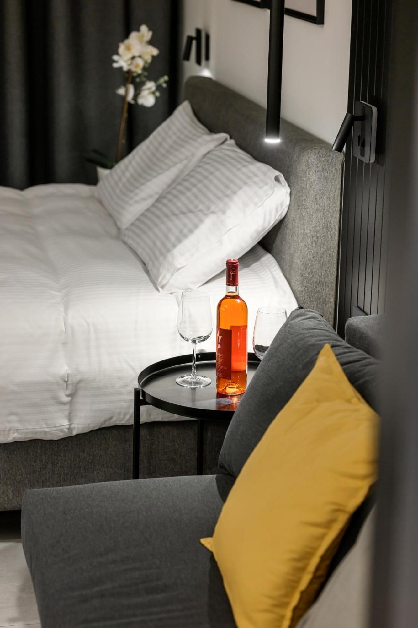 Cozyio- Ioannina City Center, Luxury Accommodation Bagian luar foto