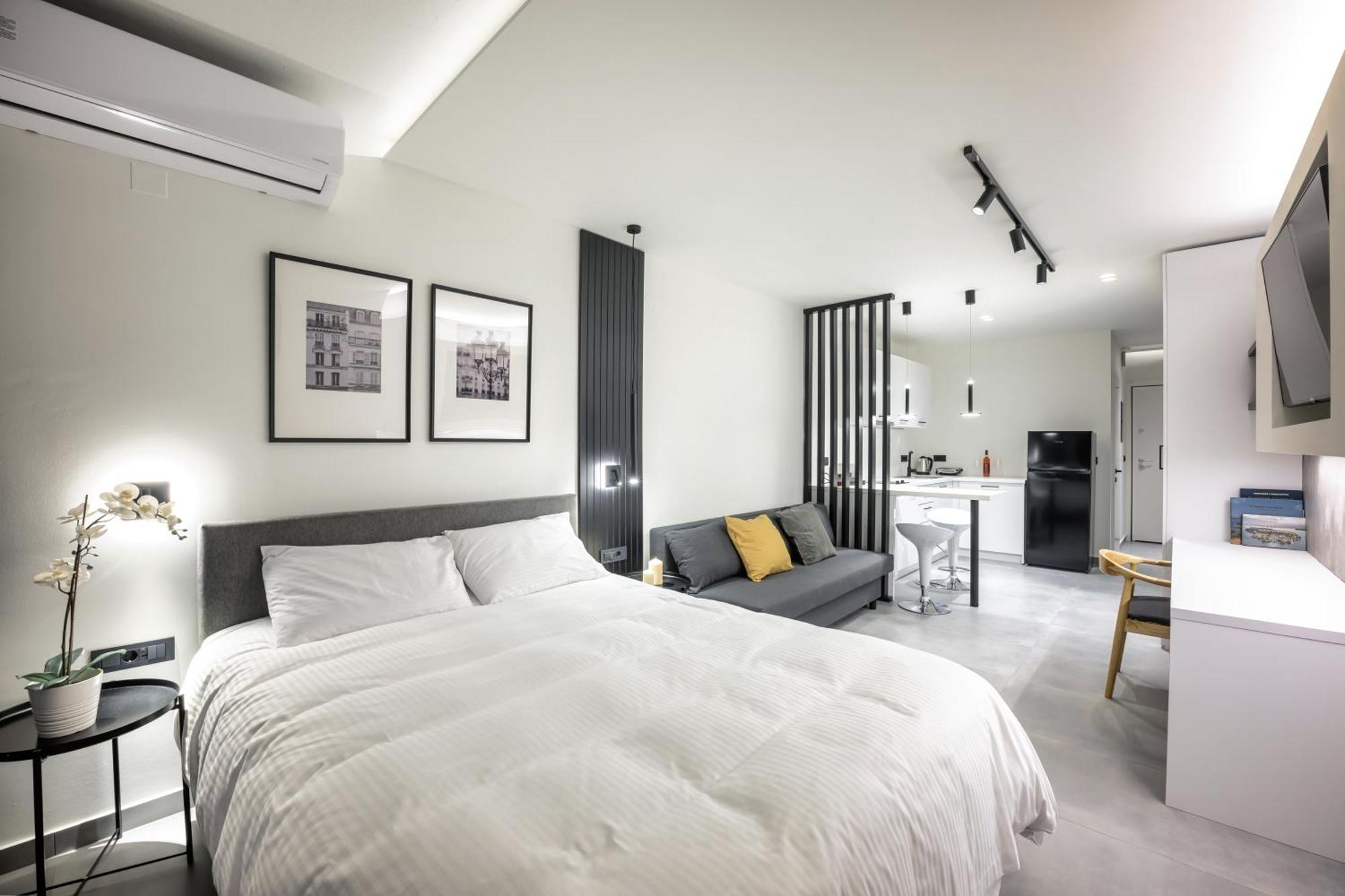 Cozyio- Ioannina City Center, Luxury Accommodation Bagian luar foto